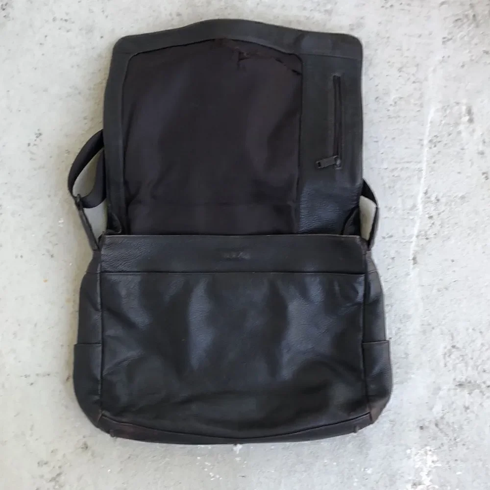 Tumi Messenger bag